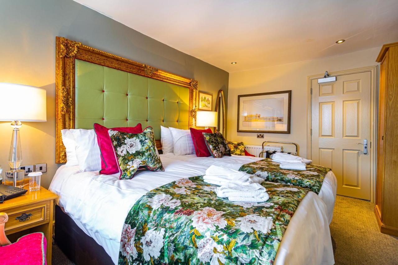 The Rutland Arms Hotel, Bakewell, Derbyshire Экстерьер фото