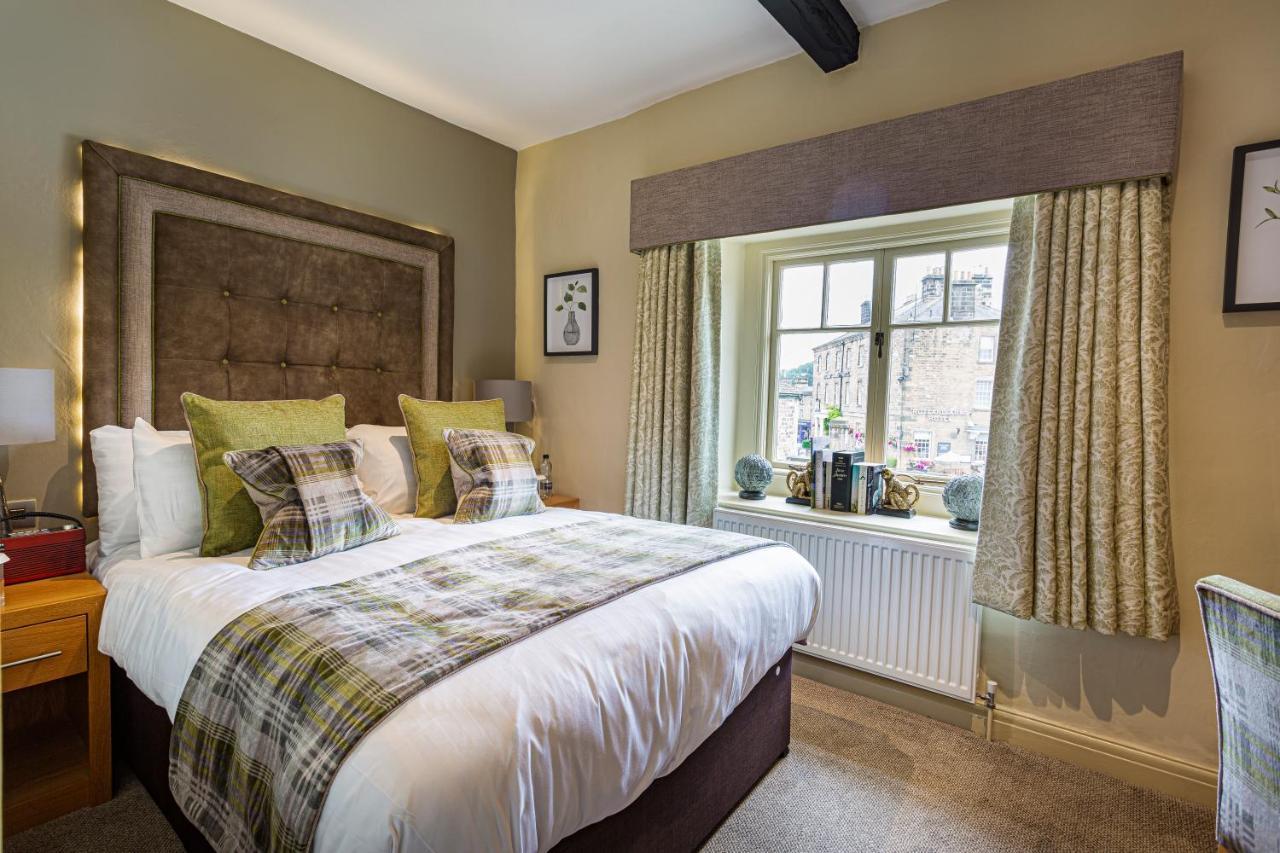 The Rutland Arms Hotel, Bakewell, Derbyshire Экстерьер фото