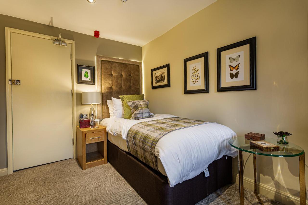The Rutland Arms Hotel, Bakewell, Derbyshire Экстерьер фото