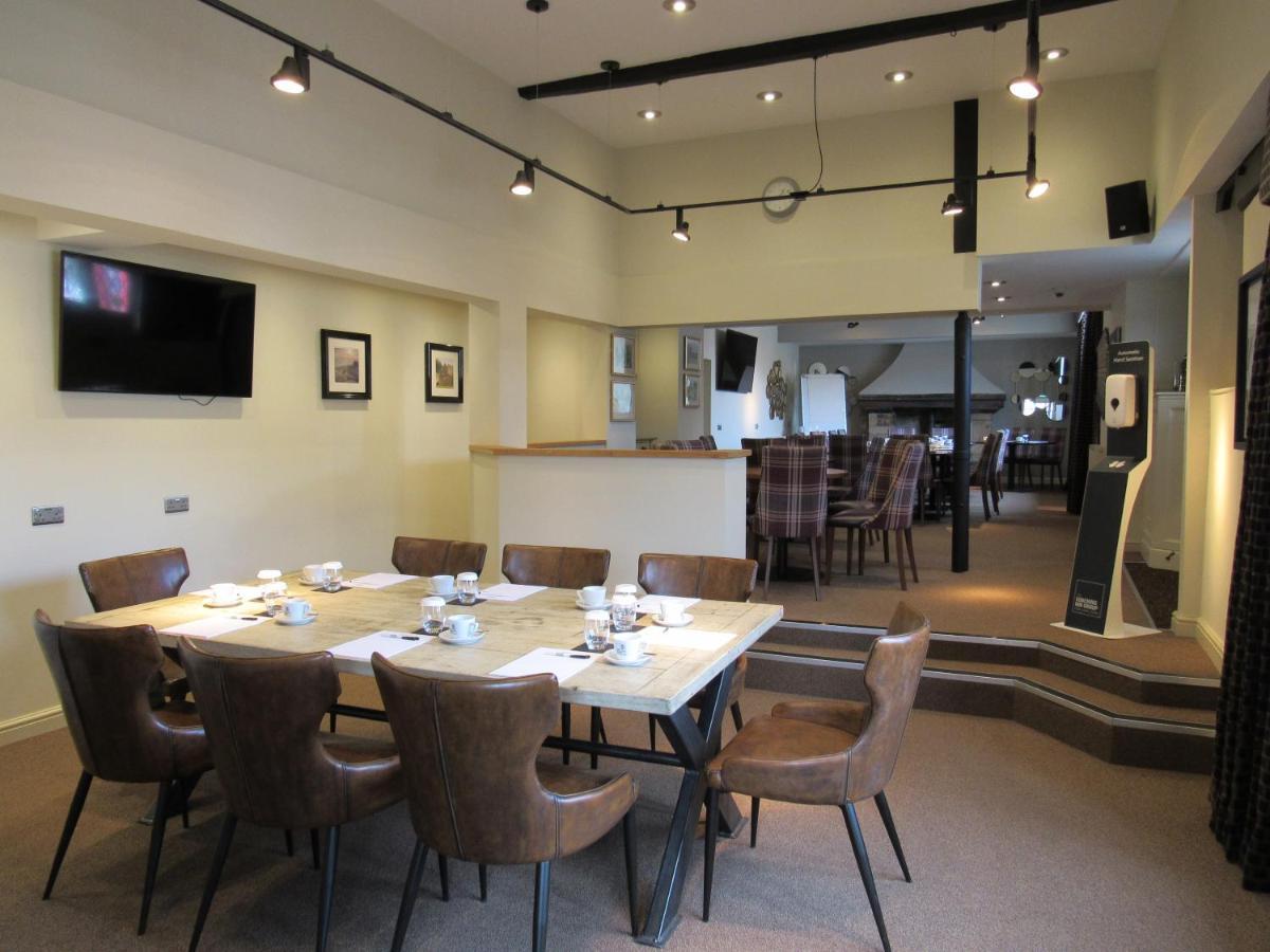 The Rutland Arms Hotel, Bakewell, Derbyshire Экстерьер фото